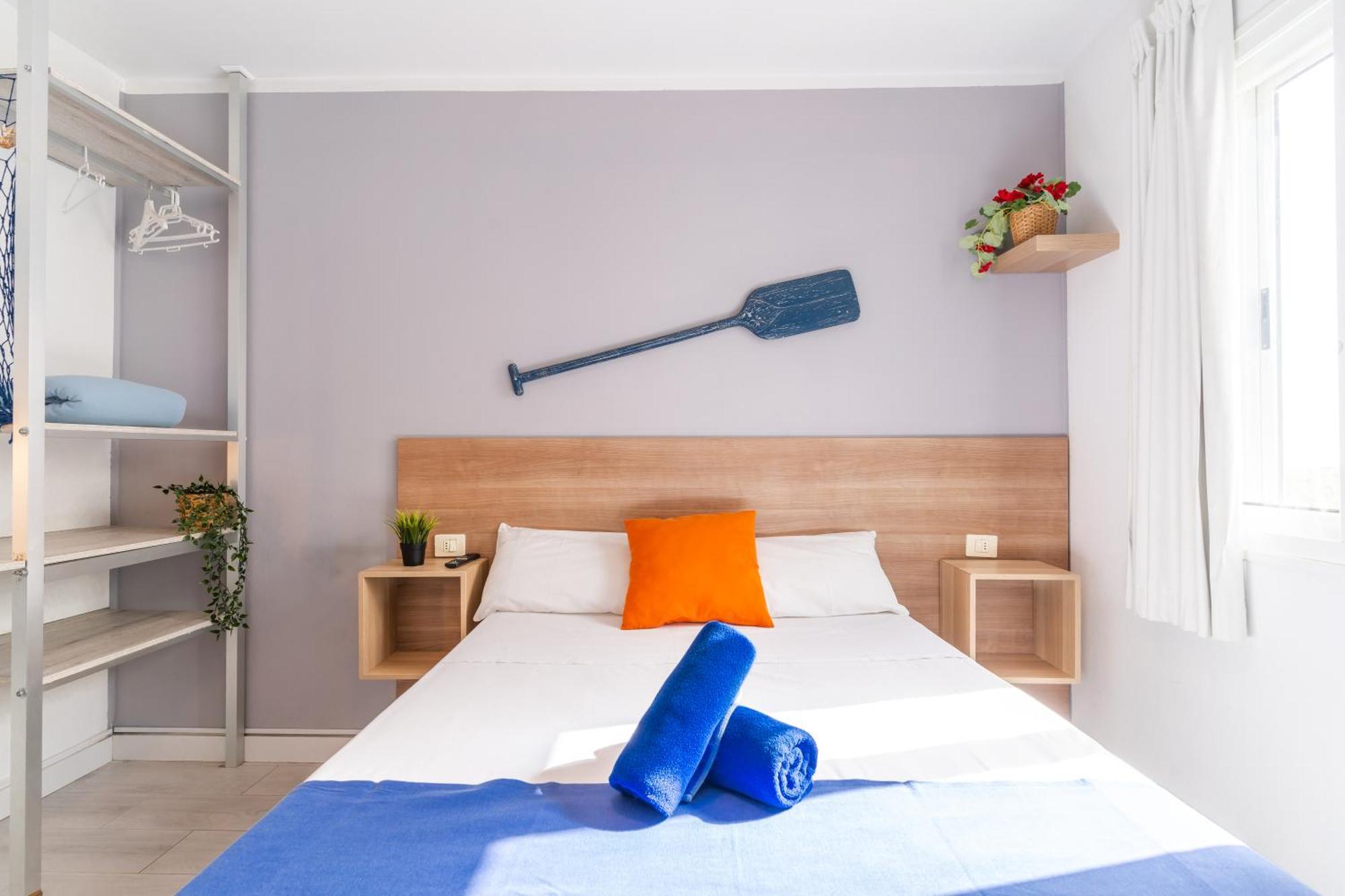 Hostel Neon Tenerife Guaza ภายนอก รูปภาพ